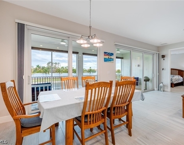 2555 Seychelles Drive - Photo Thumbnail 12