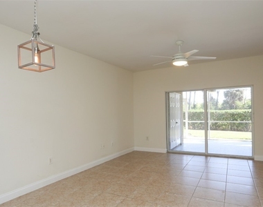 4455 Botanical Place Circle - Photo Thumbnail 13