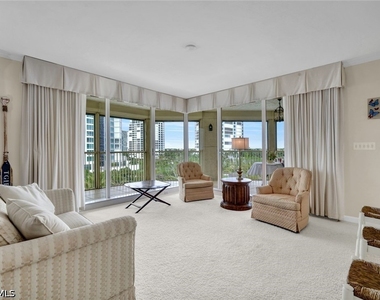 4051 Gulf Shore Boulevard N - Photo Thumbnail 10