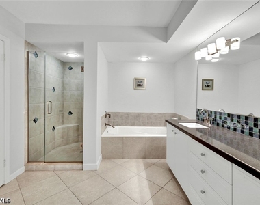4051 Gulf Shore Boulevard N - Photo Thumbnail 19