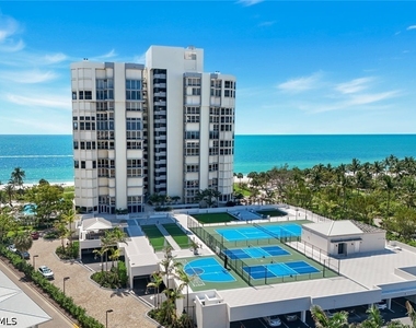 4051 Gulf Shore Boulevard N - Photo Thumbnail 3
