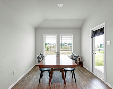 14368 W Pine Heart Drive - Photo Thumbnail 4