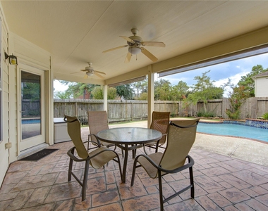 1903 Hampton Lakes Ct - Photo Thumbnail 27