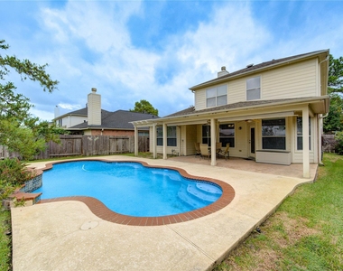 1903 Hampton Lakes Ct - Photo Thumbnail 23