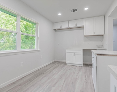 3607 Luca Street - Photo Thumbnail 13