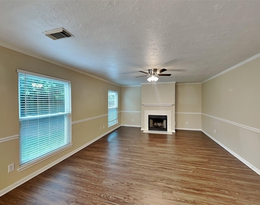 26887 Castlecliff Lane - Photo Thumbnail 3