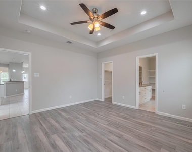 7981 Saint Louis Street - Photo Thumbnail 19