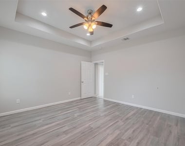 7981 Saint Louis Street - Photo Thumbnail 20