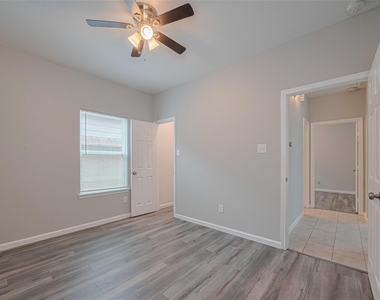 7981 Saint Louis Street - Photo Thumbnail 28