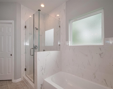 7981 Saint Louis Street - Photo Thumbnail 22