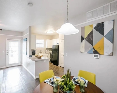 6710 Babcock Road - Photo Thumbnail 1