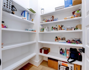 861 Fisher Street - Photo Thumbnail 20