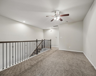3404 Orchard Bridge Lane - Photo Thumbnail 4