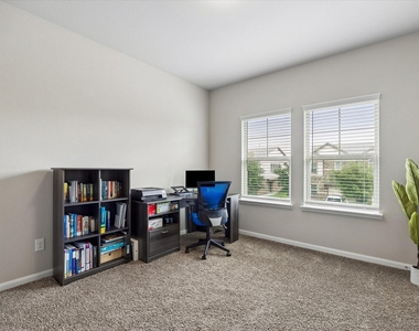 3404 Orchard Bridge Lane - Photo Thumbnail 8