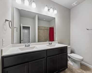 3404 Orchard Bridge Lane - Photo Thumbnail 9