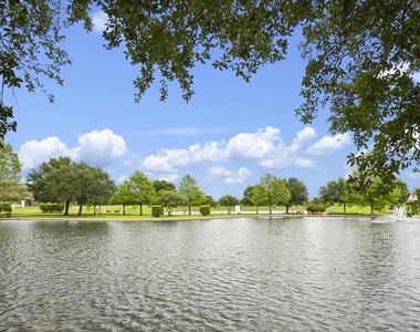 3404 Orchard Bridge Lane - Photo Thumbnail 17
