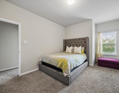 3404 Orchard Bridge Lane - Photo Thumbnail 10