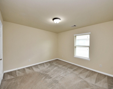 7714 Guldan Drive - Photo Thumbnail 5