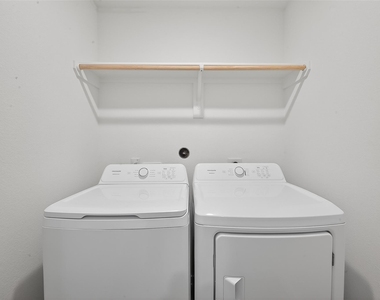 2623 American Ruby Drive - Photo Thumbnail 9