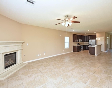4050 Calaway Oaks Lane - Photo Thumbnail 6