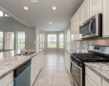 24331 Kee Cresta Court - Photo Thumbnail 9