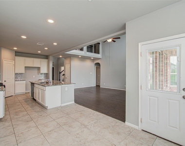 24331 Kee Cresta Court - Photo Thumbnail 12