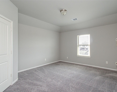 24331 Kee Cresta Court - Photo Thumbnail 31