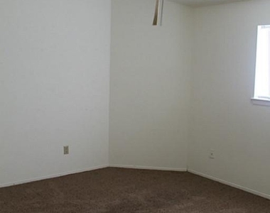 11610 Ridge Run Drive - Photo Thumbnail 11