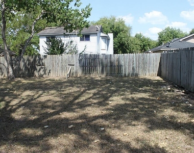 11610 Ridge Run Drive - Photo Thumbnail 1