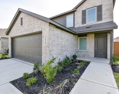 3045 Fantasy Terrace Drive - Photo Thumbnail 2