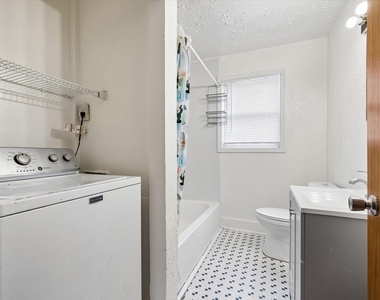 2308 Mcclendon Street - Photo Thumbnail 7