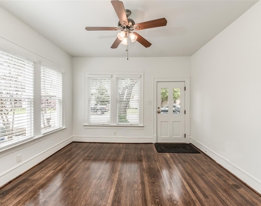 2003 Lubbock Street - Photo Thumbnail 4