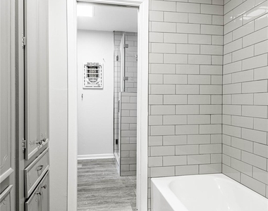 1917 20th Street - Photo Thumbnail 24
