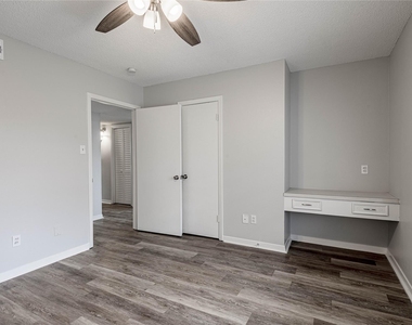 1917 20th Street - Photo Thumbnail 17
