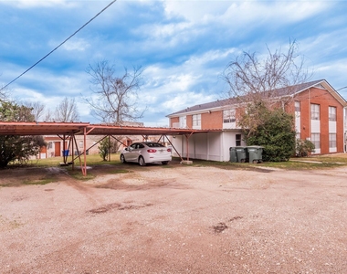 1917 20th Street - Photo Thumbnail 29