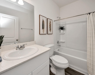 1816 Corsica Creek Lane - Photo Thumbnail 30