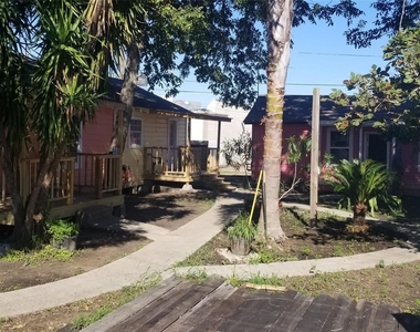 4418 Avenue P 1/2 Unit 3 - Photo Thumbnail 1