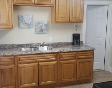 4418 Avenue P 1/2 Unit 3 - Photo Thumbnail 6