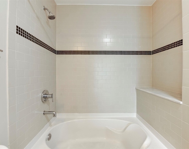 5925 Almeda Road - Photo Thumbnail 25