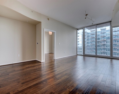 5925 Almeda Road - Photo Thumbnail 7