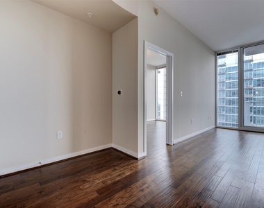 5925 Almeda Road - Photo Thumbnail 11