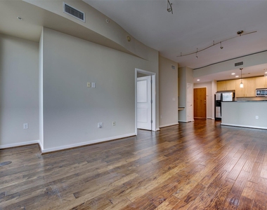 5925 Almeda Road - Photo Thumbnail 8