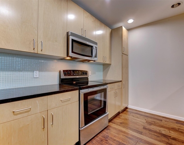 5925 Almeda Road - Photo Thumbnail 2