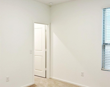 14973 Rustic Moon Road - Photo Thumbnail 14