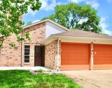 22538 Market Square Lane - Photo Thumbnail 2
