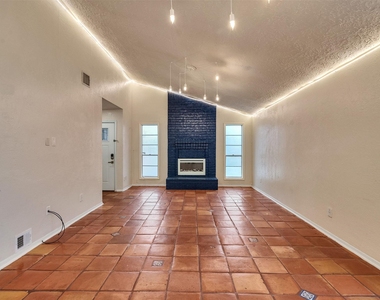 22538 Market Square Lane - Photo Thumbnail 29