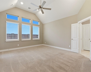 808 808 Marisol Bay Drive - Photo Thumbnail 18