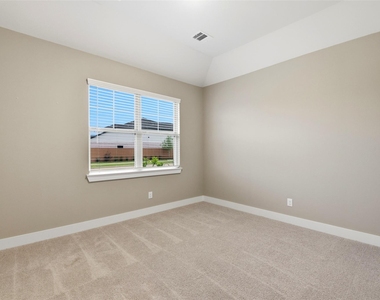 808 808 Marisol Bay Drive - Photo Thumbnail 26