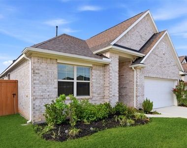 808 808 Marisol Bay Drive - Photo Thumbnail 1
