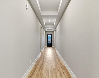 808 808 Marisol Bay Drive - Photo Thumbnail 7